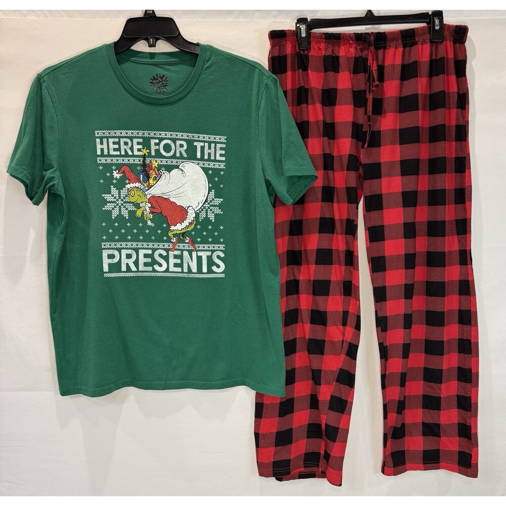 Holiday Christmas Bundle Set XL Grinch T-Shirt XL Red Plaid Pajama Pants 2-Piece